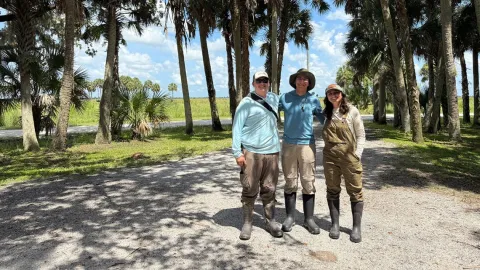 Provided With support from Cornell Atkinson, students conducted fieldwork at an experimental cattle ranch in Florida, studying how plant structures influence methane transport and how deep soil layers affect methane production.