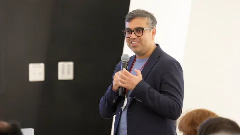 ‘Summit’ on LLMs rallies leading AI experts