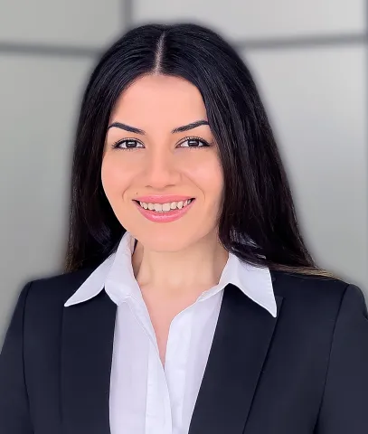 Mehrnaz Sabet