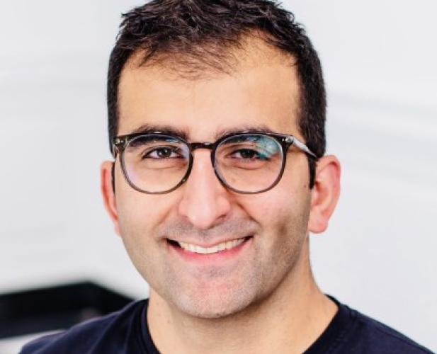 Color portrait of Saleh Kalantari