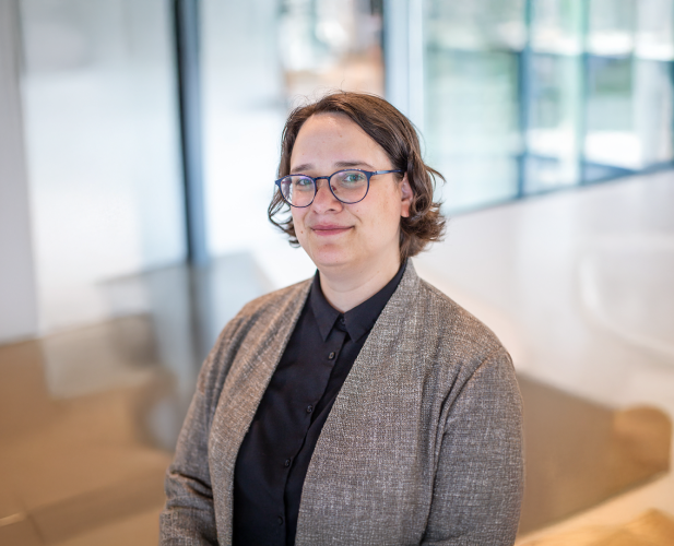 A color photo of Gili Vidan